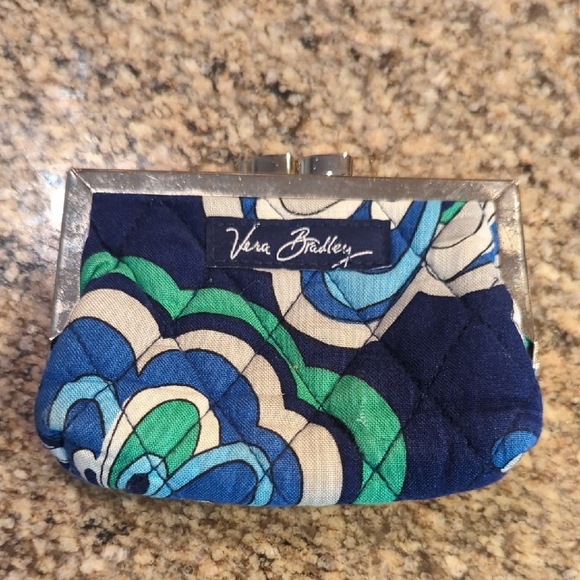 Vera Bradley Coin Purse Kiss Lock Blue and Green Floral - Picture 1 of 8